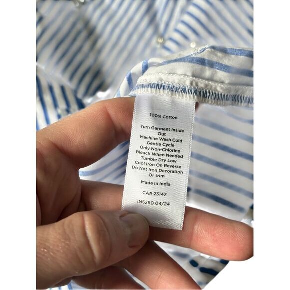 Talbots EMBELLISHED SHORT SHIRT Blouse size S White Blue DAFFODIL STRIPE Button - Picture 8 of 9